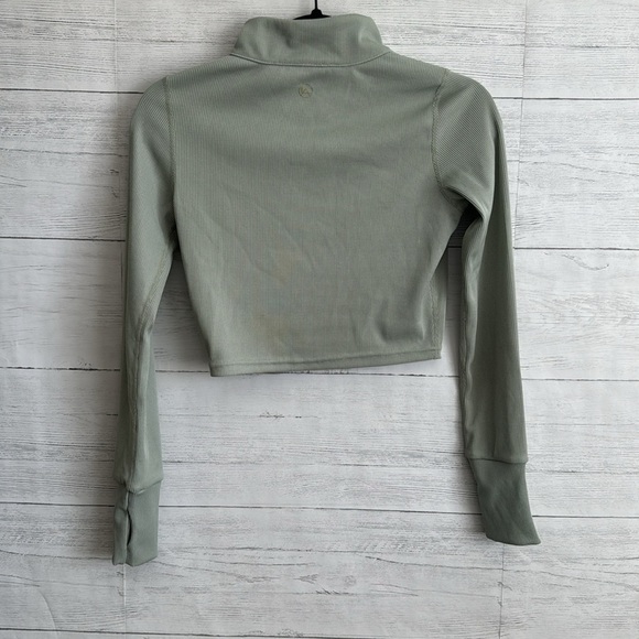 LA + IMAGE Pleated Long Sleeve Half Zipper Cropped Sweater | SIZE XS - Picture 3 of 8